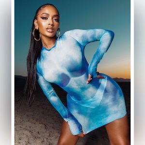 Shape Blue Mesh Figure Printed Long Sleeve